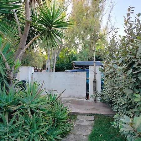 בית נופש Seaside Garden 1